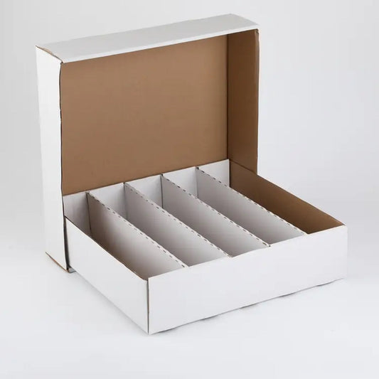 Storage box to organize your cards